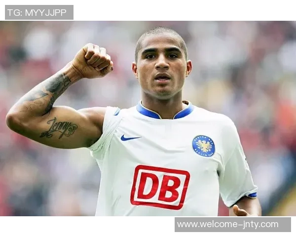 博阿滕宣布将与孔帕尼合作在拜仁进行教练实习体验