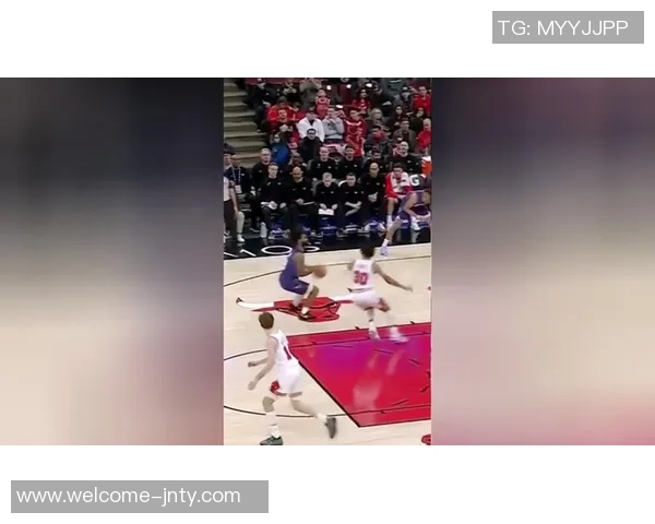 黄蜂主帅称科比怀特为球队增添重要持球点与进攻组织能力